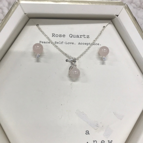 A New Day Necklace/Earrings - Picture 2 of 4